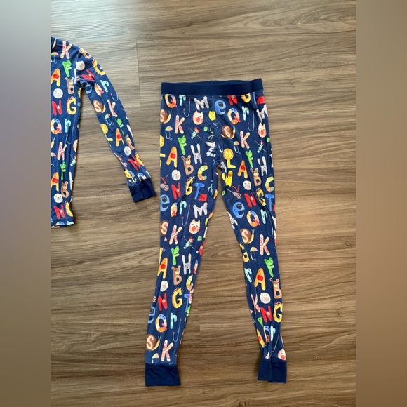 Little Sleepies Bamboo Blue Alphabet Kids Long Sleeve Pajama Set size 5/6 - Picture 6 of 8